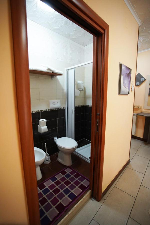 Golden Dreams Bed & Breakfast *