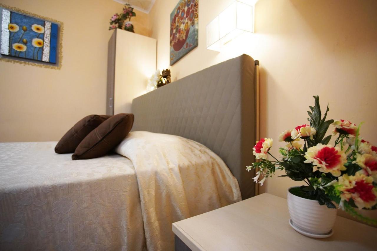Golden Dreams Bed & Breakfast